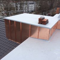 Kupferverkleidung an einem Dach